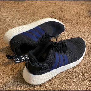 Women’s Adidas NMD R2